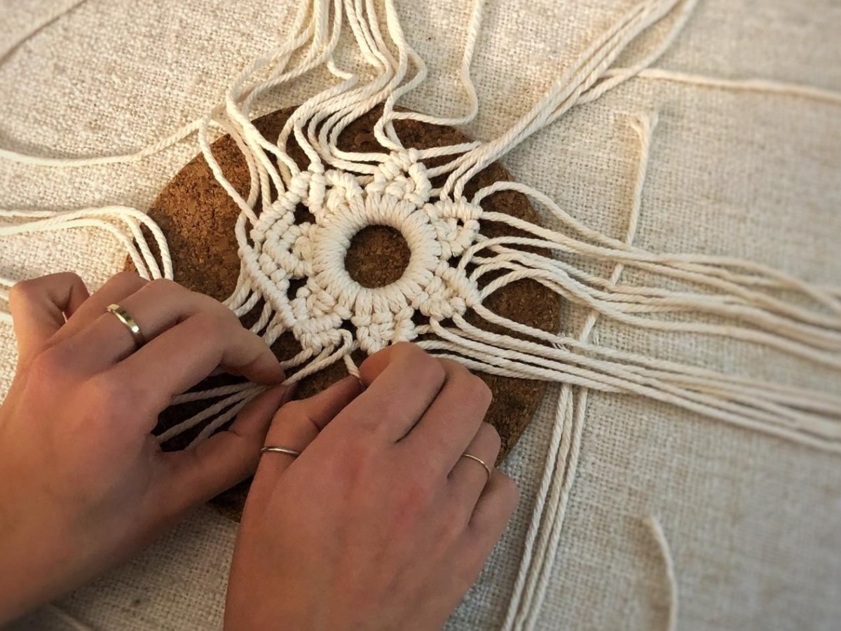 Lara Macramè, una danza di&nbsp;nodi